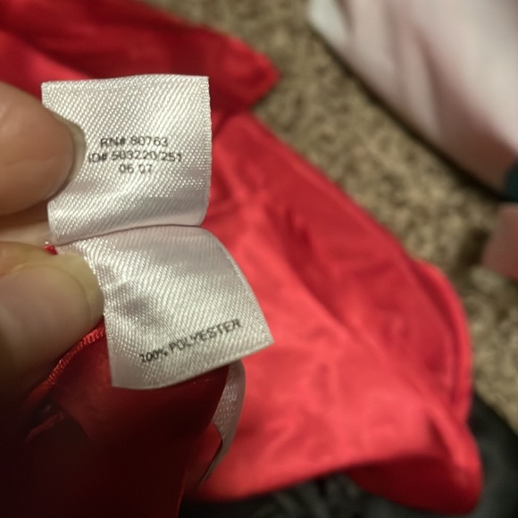 Simple and sexy red Victoria’s Secret baby doll lingerie - Picture 9 of 9